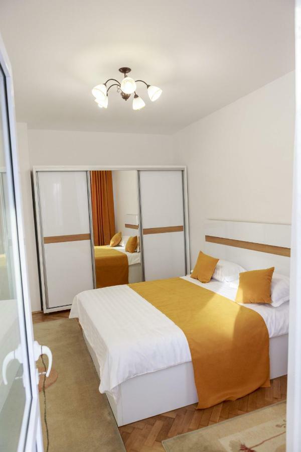 Strada Muresenilor - Savas Apartament Brasov Ngoại thất bức ảnh